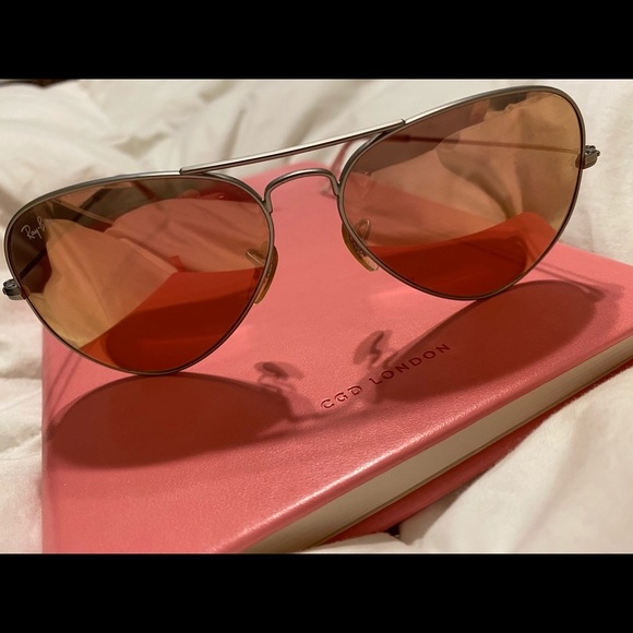 Ray-Ban Accessories - COPY - Ray Ban matte silver with pink mirror lenses.